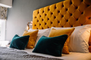  Crooklands Hotel  Мильнторп